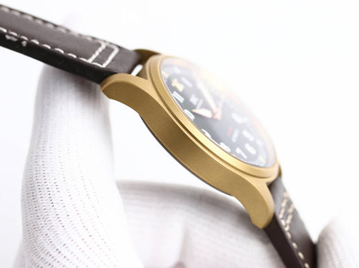 【TWC】万国青铜『纯进口青铜材质』 新品上市【马克系列再添新一成员 复古风格】万国飞行员系列马克18——IW327006腕表，隆重登场 商品图12