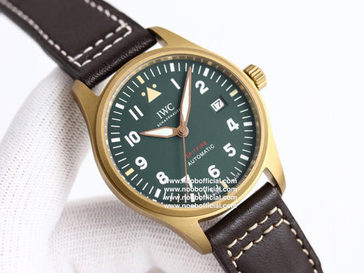 【TWC】万国青铜『纯进口青铜材质』 新品上市【马克系列再添新一成员 复古风格】万国飞行员系列马克18——IW327006腕表，隆重登场 商品图1