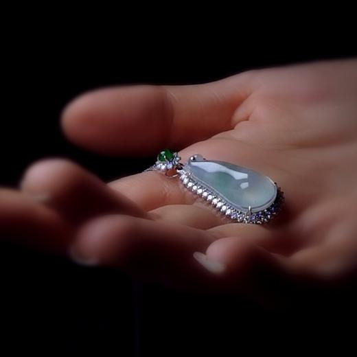 翡翠挂件18k金镶嵌福瓜 商品图2