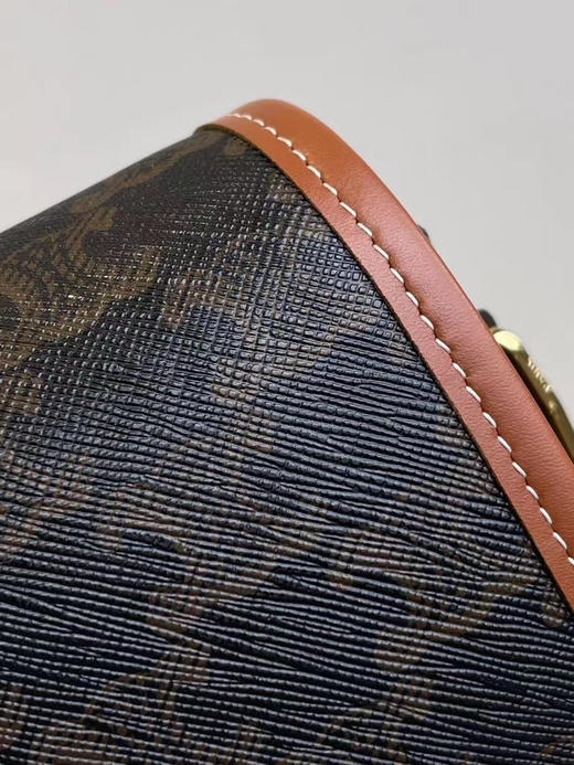 大号老花马鞍包。 浅色。深色 自己备注22.5X21X7cm 商品图8