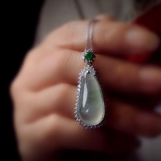 翡翠挂件18k金镶嵌福瓜 商品图3