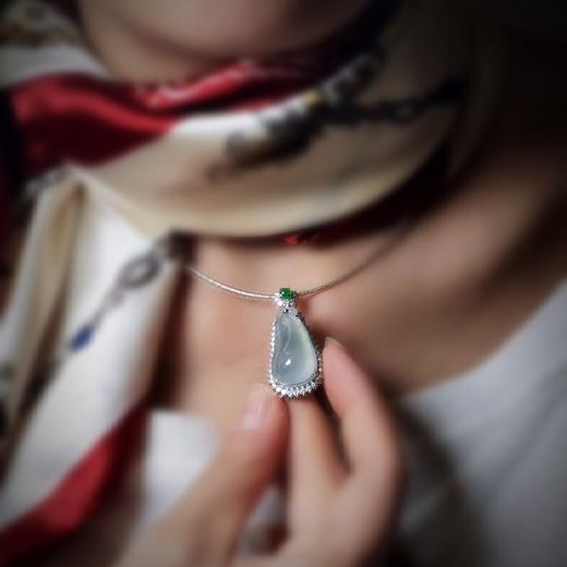 翡翠挂件18k金镶嵌福瓜 商品图11