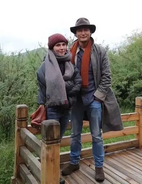 点击查看源网页