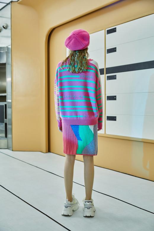 休闲羊绒女衫 商品图2