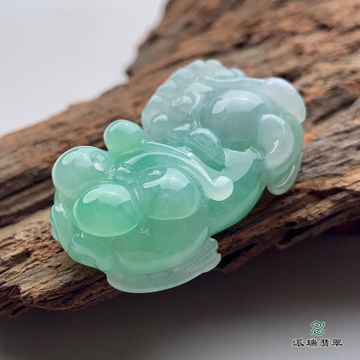 派瑞翡翠 翡翠挂件 糯种 绿色 商品图2