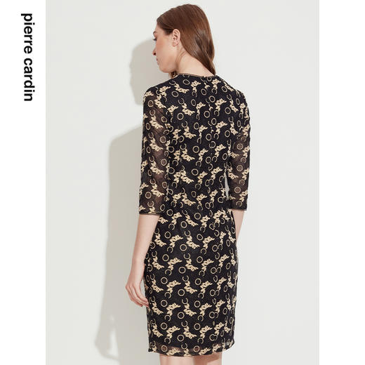 皮尔卡丹女装春季新款优雅端庄蕾丝长袖连衣裙P1110E1067J0
 商品图2