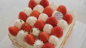【草莓屋】草莓棋格。全草莓 戚风蛋糕（2层蛋糕胚，2层水果）
