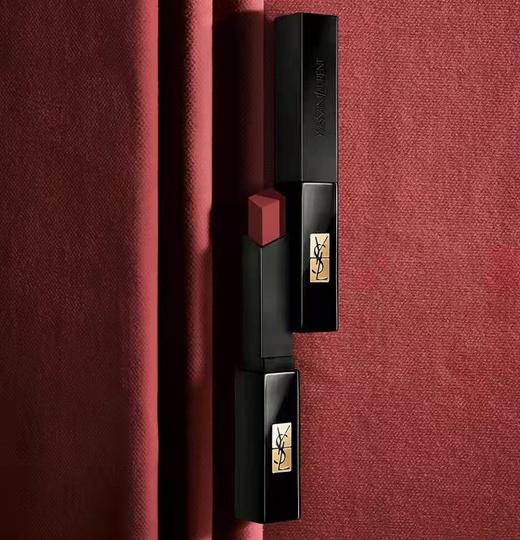 【50000积分】YSL小黑条口红（色号随机）  12/3-12/12 1F B区 YSL专柜提货 商品图0