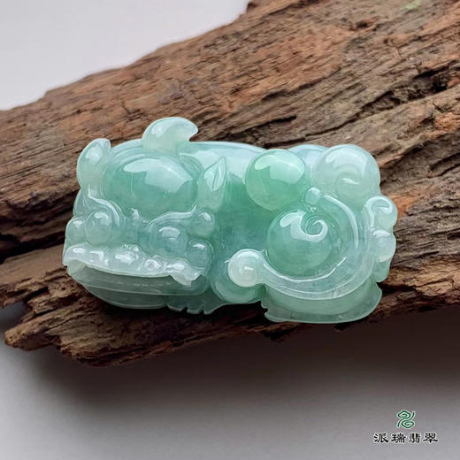 派瑞翡翠 翡翠挂件 糯种 绿色 商品图3