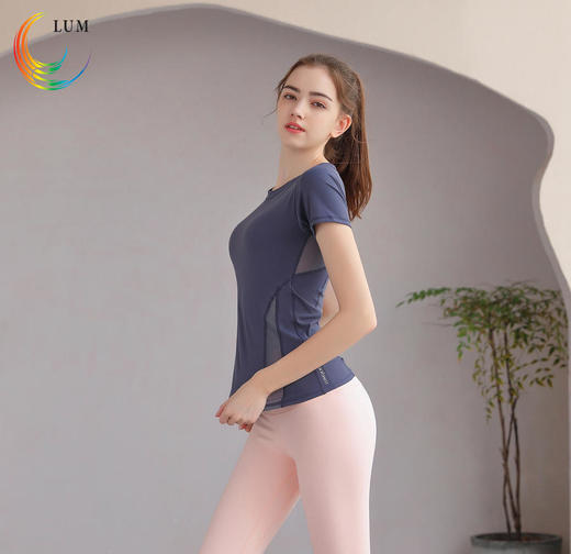 LUM39862露檬瑜伽运动短袖双面磨毛面料（含胸垫） 商品图4