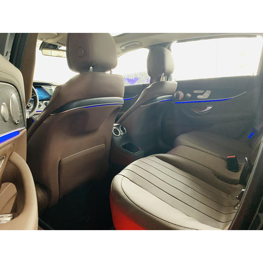 奔驰 E级 改款 E 300L 豪华型 【长租-北京】 商品图5
