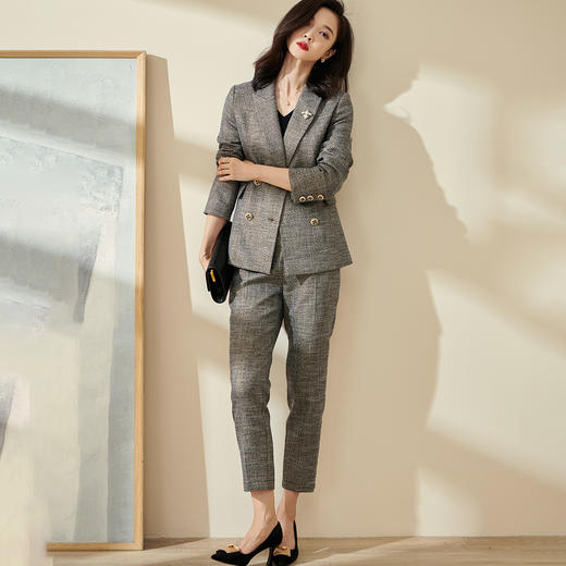 剩L 米思阳2025时尚套装洋气秋款修身显瘦时尚休闲西装裤子两件套2364 商品图2