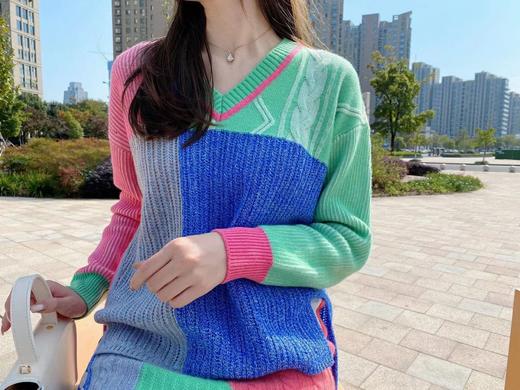 V领镂空羊绒女衫 商品图1