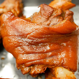 带骨熏猪肘（1000-1100g老客）