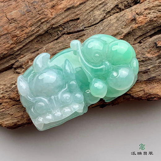 派瑞翡翠 翡翠挂件 糯种 绿色 商品图1