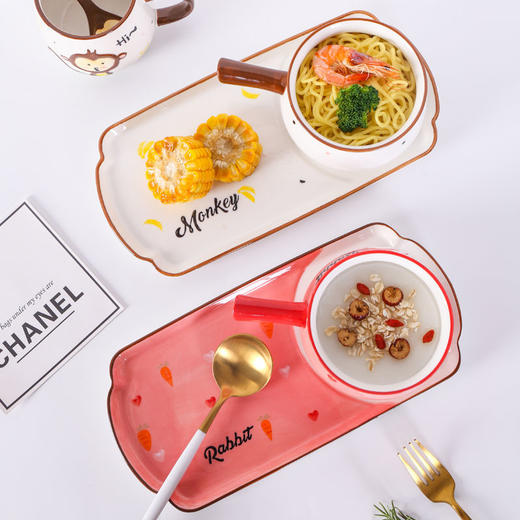 网红陶瓷手柄碗带把碗卡通早餐盘套装 商品图3
