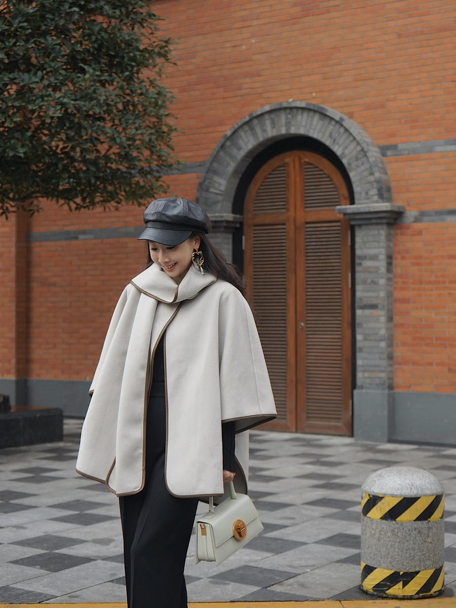 retro chic 意大利新品维多利亚铃兰花耳饰厚镀金/贝珠