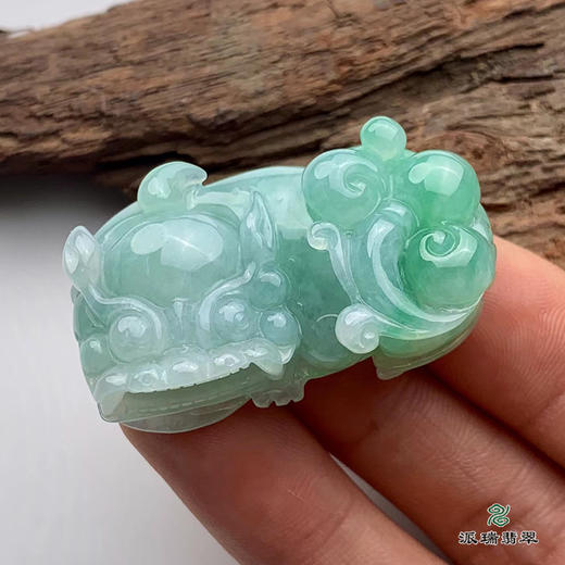 派瑞翡翠 翡翠挂件 糯种 绿色 商品图2