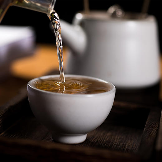 黄金白茶-黄金村-2021十年一品 黄金白茶饼礼盒装357g 商品图3