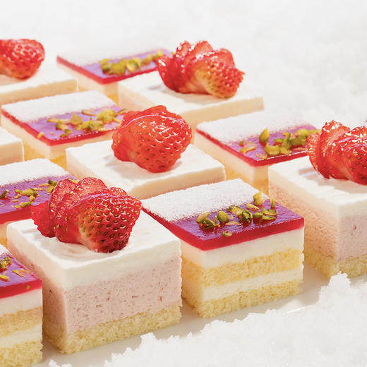 【莓果消消乐】 草莓慕斯加上树莓酸奶慕斯  酸甜轻盈  一次品尝两种味道   16个装（达州） 商品图4