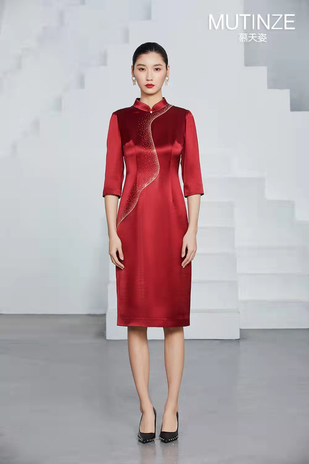 取货地点:三楼慕天姿专柜咨询电话:0411-66160347到店