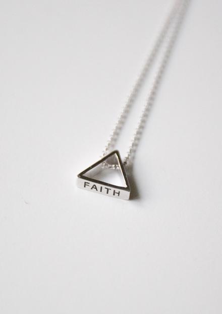 项链 I 原创设计 信.望.爱.纯银 三面立体 三角吊坠 几何项链 简约百搭素银 商品图2