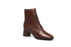 豪麟名鞋奥莱迪嘉女装牛皮革帅性马丁靴DJXXA12WN038咖啡色 原价2660元