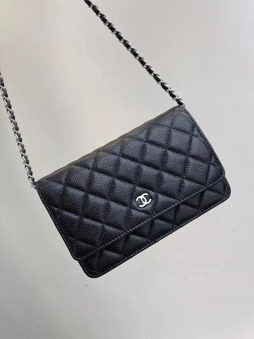 菱形格链条单肩斜挎包 尺寸：19X12X3.5cm 黑金。黑银。 自己备注 商品图11