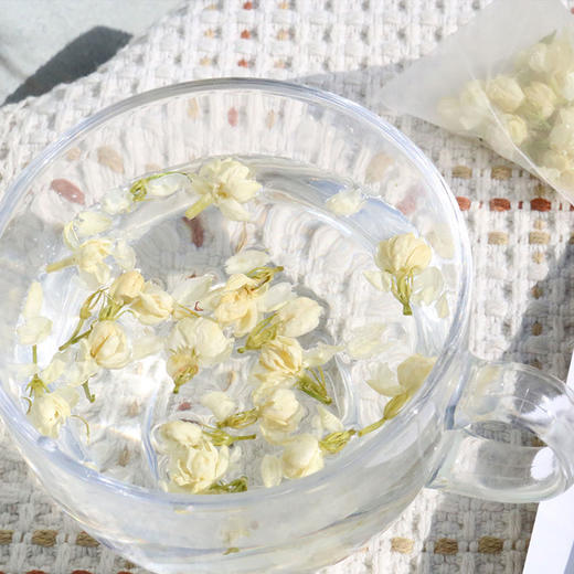 今年新花【横州茉莉花】鲜花烘制，清新怡人，回味甘甜，无香精、无防腐剂，茉莉原香，非遗传承人制作 商品图3