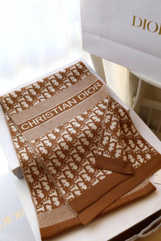 Dior 字母针织围巾-驼色 商品图5