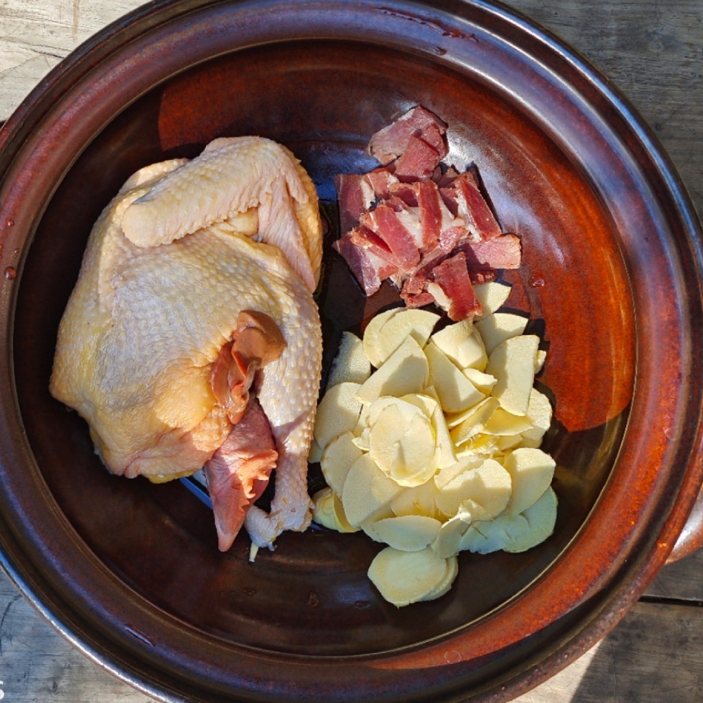 【私房腌笃鲜 ｜食材组合】(山林散养母鸡半只+陈年火腿180g+春笋1份）