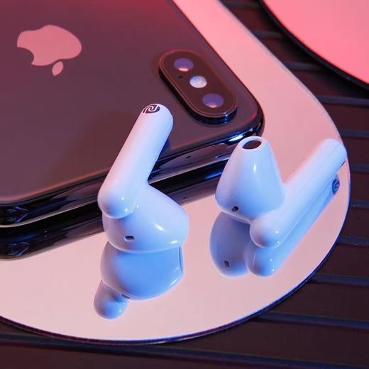 原价599！noise Air buds真无线蓝牙耳机~操作方便，音质好，性价比超高。✅降噪✅半入耳，佩戴稳固久戴不痛✅续航久，省电！✅type-c充电口 ✅安卓苹果通用！ 商品图8