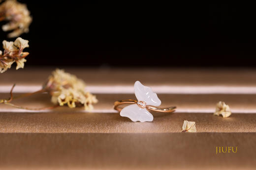 18K玫瑰金和田玉（白玉）镶钻戒指--蝶  /蝶形10*12mm（戒圈请留言备注） 商品图2