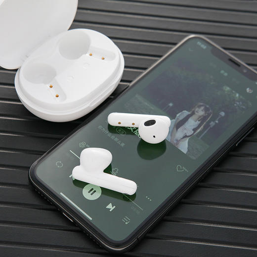 原价599！noise Air buds真无线蓝牙耳机~操作方便，音质好，性价比超高。✅降噪✅半入耳，佩戴稳固久戴不痛✅续航久，省电！✅type-c充电口 ✅安卓苹果通用！ 商品图9