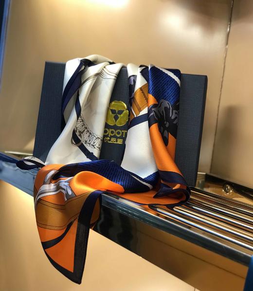 优品堂《迷缀》100％桑蚕丝70方巾 商品图7