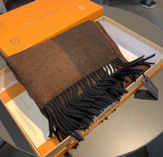 LV非常正的男士围巾 商品图1