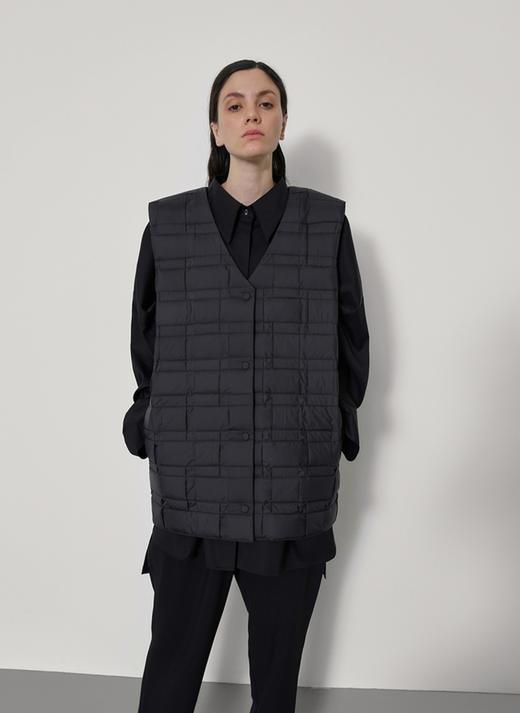V领格纹羽绒马甲 商品图4