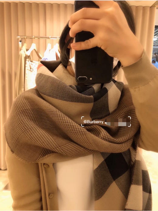 巴宝莉Burberry【威尔士格纹大披肩】 商品图1