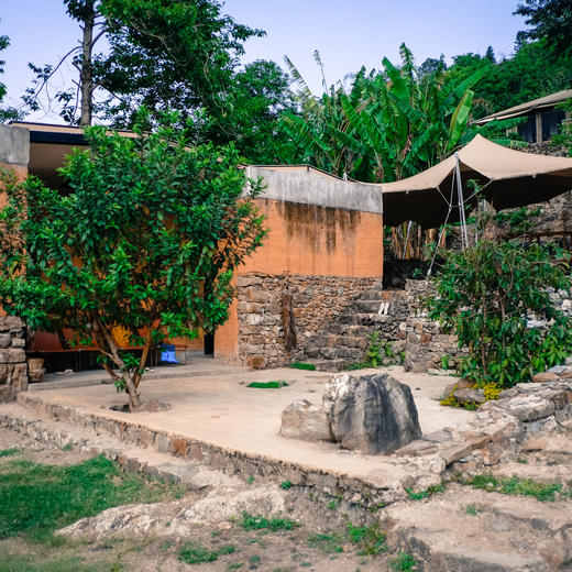 3天2晚【康藤·红河谷帐篷营地】2026全年可用，节假日不加价！享入住期间三餐美食、营地下午茶、梯田徒步、篝火烧烤、手冲咖啡体验等，带你逃离都市，来一场真正的自然考古之旅！ 商品图4