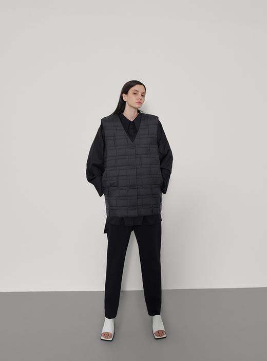 V领格纹羽绒马甲 商品图2