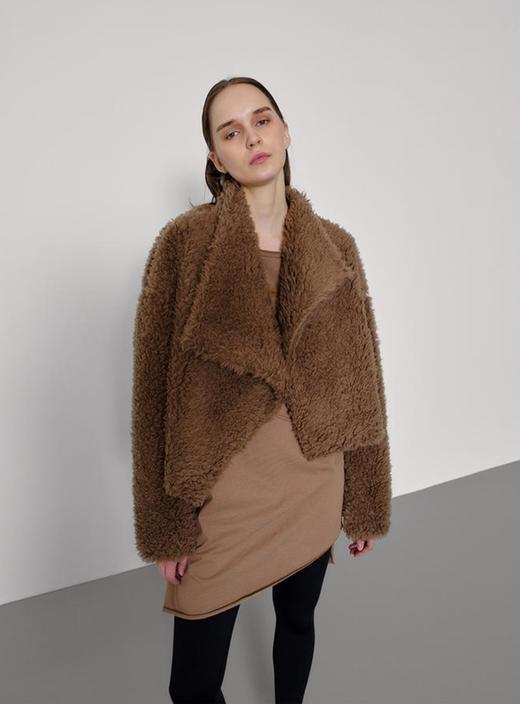 不对称翻领短款大衣 商品图3