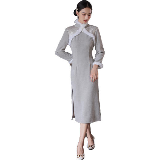 MC-992332 2021冬季新品加厚雪尼尔拼接冬季旗袍 复古风立领年轻改良版旗袍 商品图3