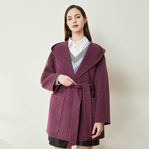 ND93Z斯尔丽[专柜同款]瑟俪2021冬新款时髦连帽款休闲气质女式大衣 商品图0