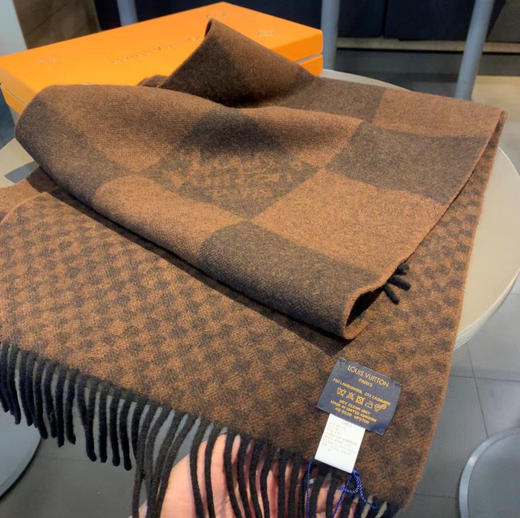 LV非常正的男士围巾 商品图4