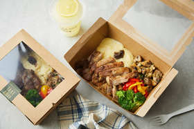 煎西班牙伊比利黑猪颈肉排附土豆泥时蔬