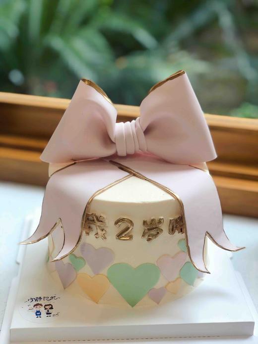 翻糖蝴蝶结奶油蛋糕 下单前请仔细阅读商品详情 商品图0