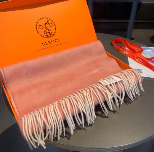 HERMES🧣爱马仕男女通用双面羊绒围巾 商品图2