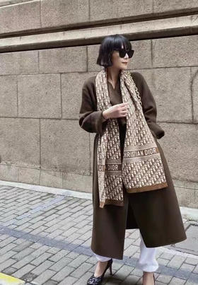 Dior 字母针织围巾-驼色