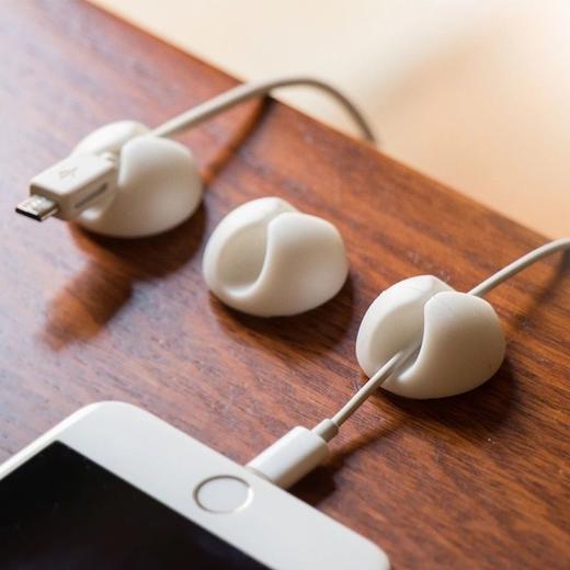 免打孔数据线收纳固定器充电线耳机线理线器办公室桌面床头固线器 商品图4