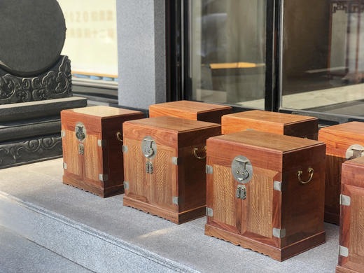红桥红  家具严选  缅甸花梨（大果紫檀）【38故宫款·官皮箱】 商品图2